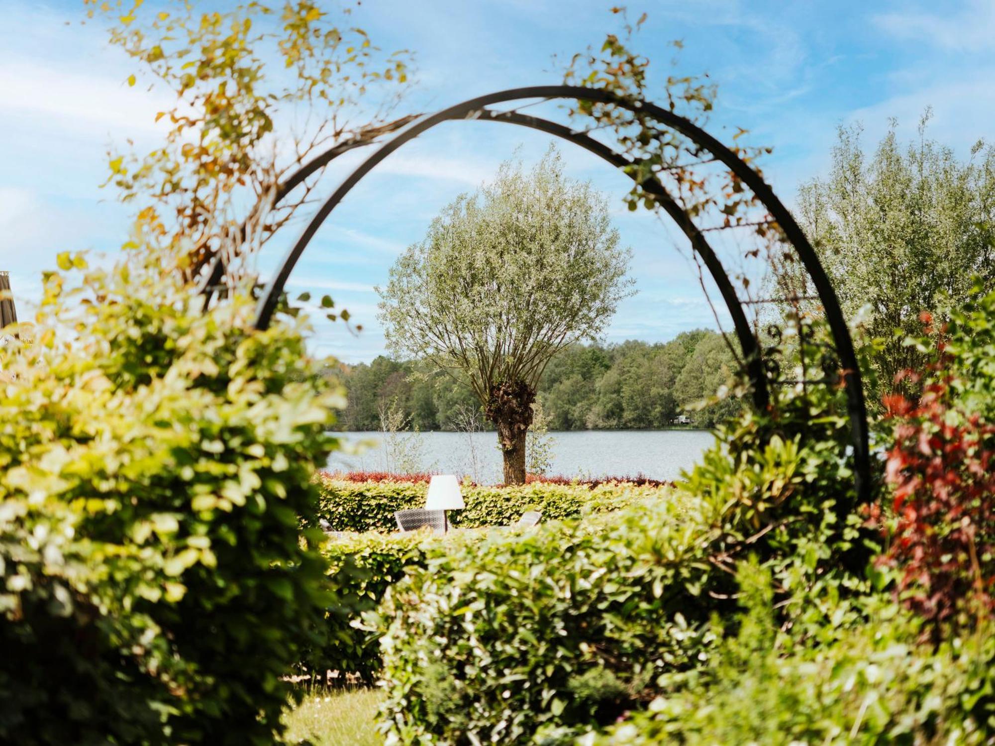 Appartementhotel Seeblick Gronau  Exterior photo